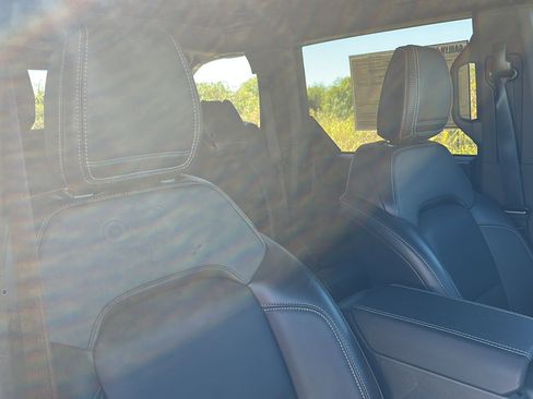 Used 2025 Ford Bronco Outer Banks image 24