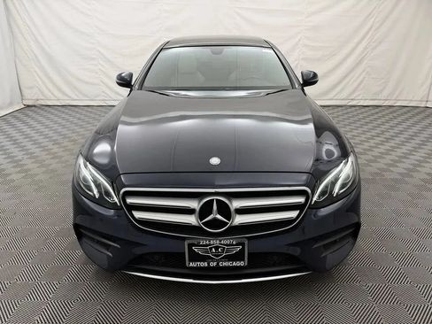 Used 2017 Mercedes-Benz E 300 4MATIC image 3