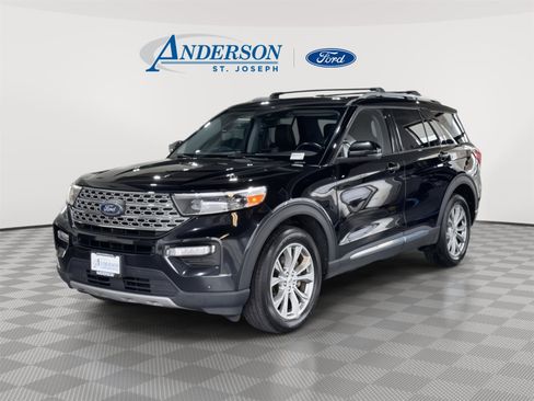 Certified 2022 Ford Explorer Limited w/ Equipment Group 301A AWD/4WD image 1