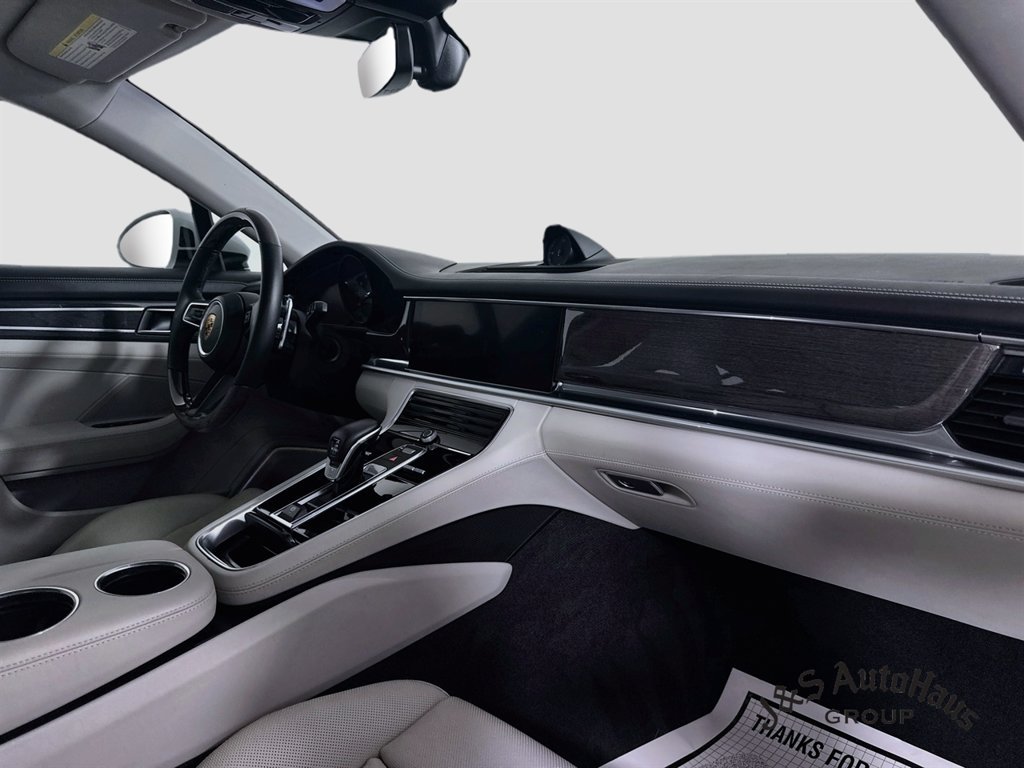 Used 2023 Porsche Panamera Platinum Edition RWD image 37