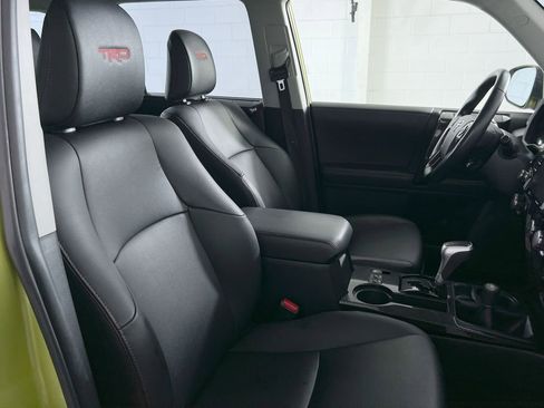 Used 2023 Toyota 4Runner TRD Off-Road Premium image 27