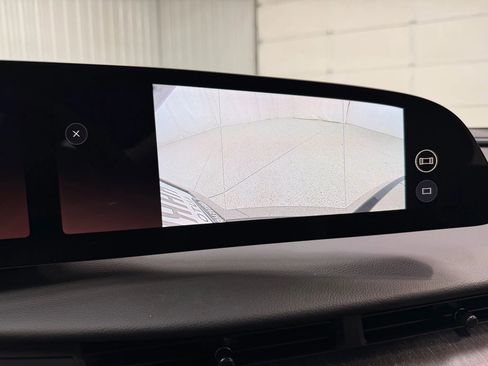 Used 2023 Lucid Air Touring image 25