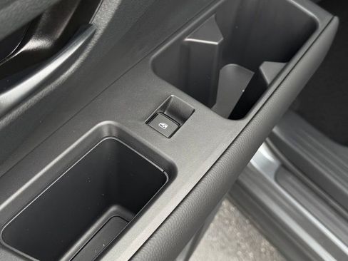 New 2026 Nissan Pathfinder SV image 17