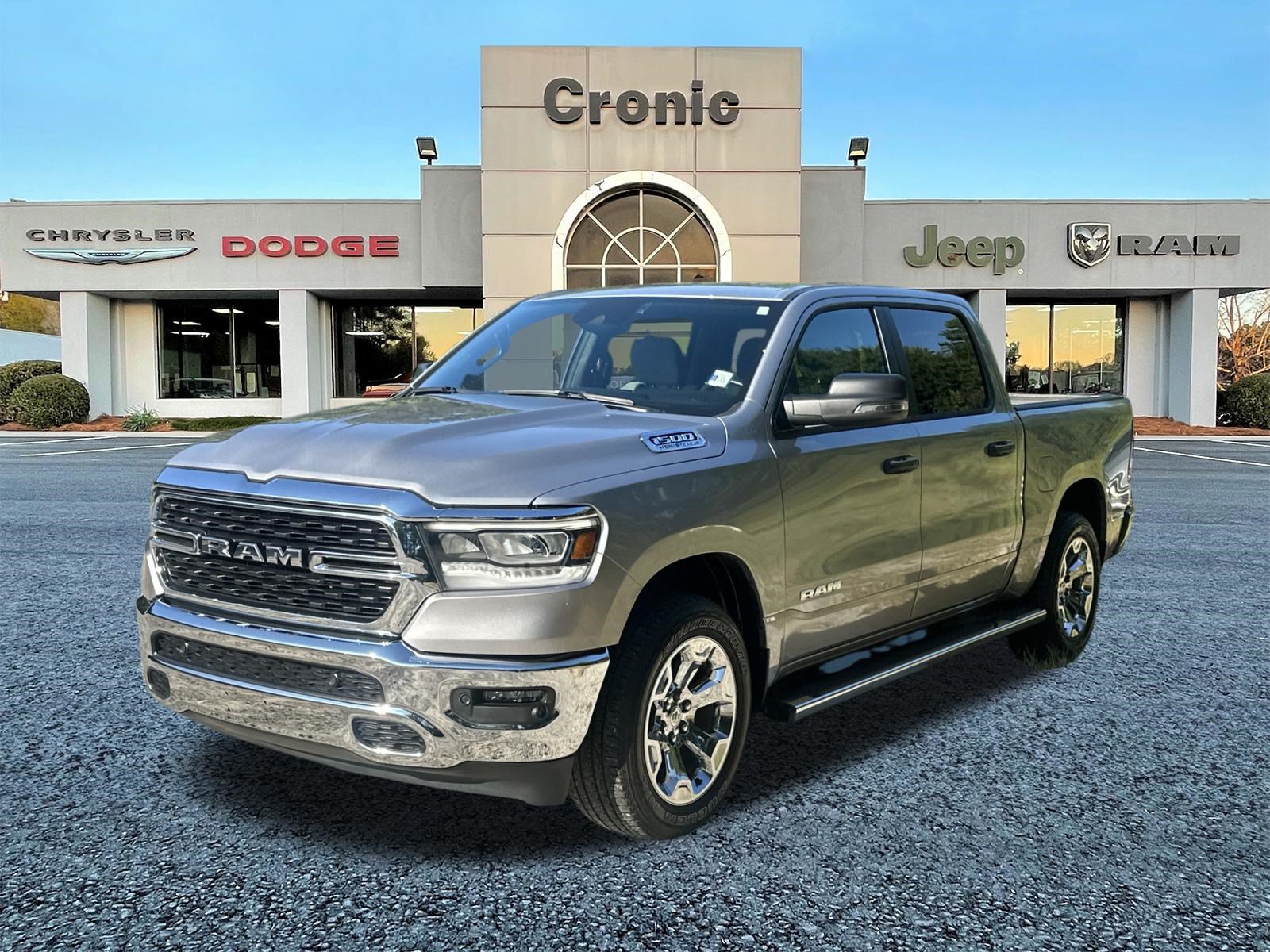 Used 2023 RAM 1500 Big Horn AWD/4WD image 7