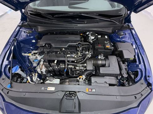 Used 2025 Hyundai Elantra Sport image 18