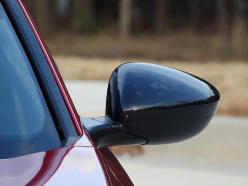 Used 2018 Honda Accord Sport image 32