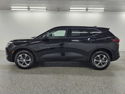 Used 2026 Chevrolet Blazer LT FWD image 8