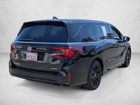 Certified 2025 Honda Odyssey Sport-L image 5