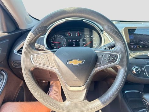 Used 2022 Chevrolet Malibu LS w/ Driver Confidence Package II FWD image 14