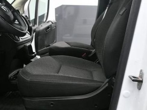 Used 2023 RAM ProMaster 2500 FWD image 12