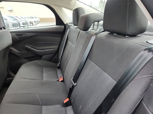 Used 2016 Ford Focus S image 25