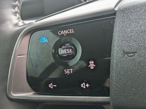 Used 2025 Nissan Murano SL image 14