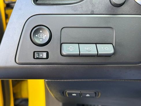 Used 2017 Chevrolet Corvette Z06 RWD image 9