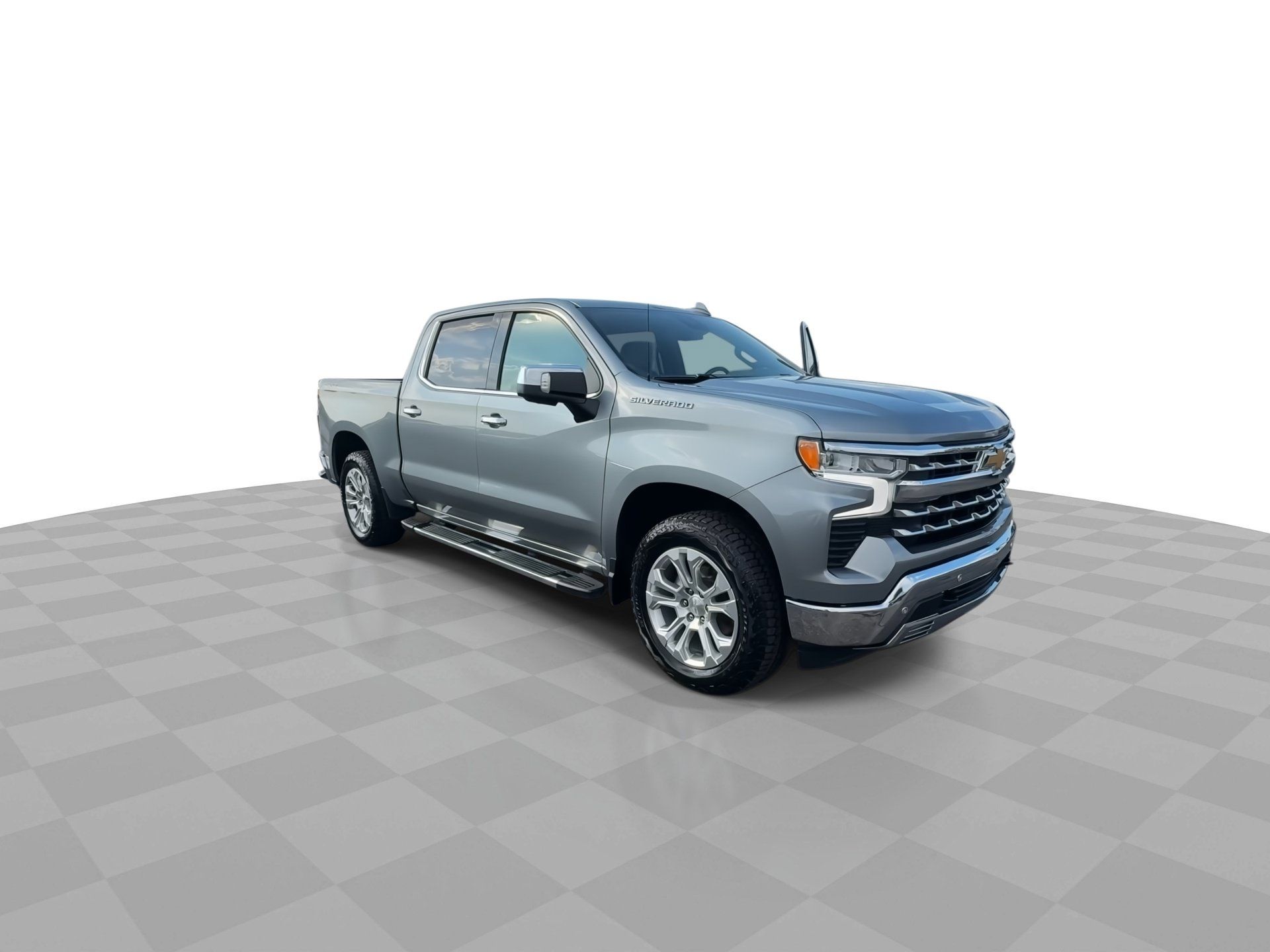 Used 2023 Chevrolet Silverado 1500 LTZ w/ LTZ Convenience Package II AWD/4WD image 2