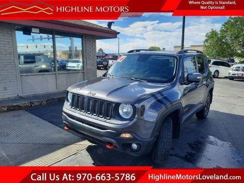 Used 2016 Jeep Renegade Trailhawk w/ Premium Trailhawk Package AWD/4WD image 1