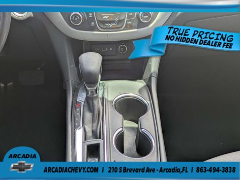 Used 2024 Chevrolet Equinox LS FWD image 17