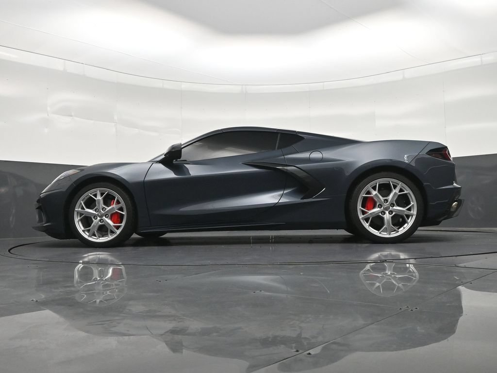 Used 2021 Chevrolet Corvette Stingray Preferred Cpe w/ 2LT RWD image 24