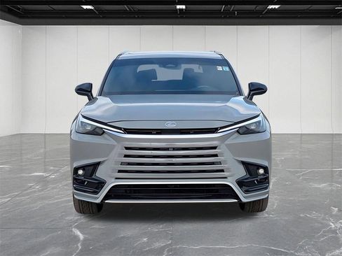 Used 2024 Lexus TX 500h AWD w/ Technology Package image 14