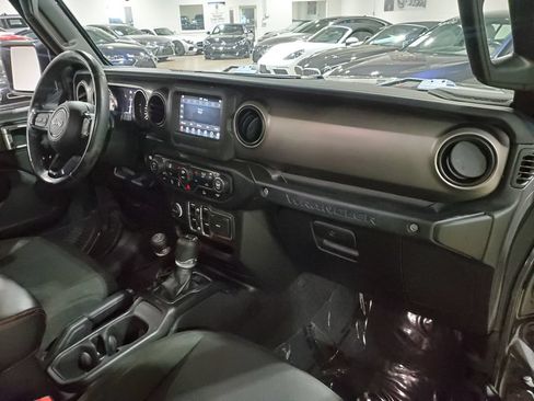 Used 2021 Jeep Wrangler Unlimited Sport AWD/4WD image 15