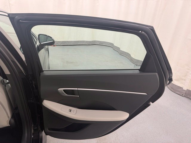 Used 2026 Hyundai Sonata SEL FWD image 13