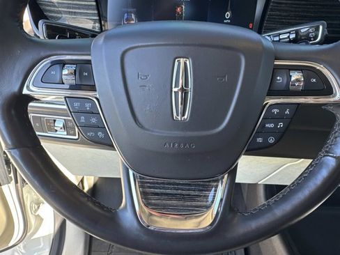 Used 2022 Lincoln Navigator L Black Label image 29