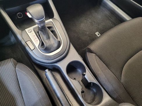 Used 2020 Kia Forte LXS FWD image 26