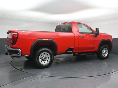 Used 2025 GMC Sierra 2500 Pro image 4