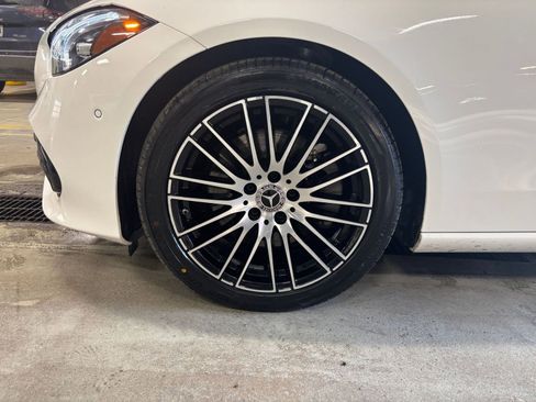 Used 2024 Mercedes-Benz C 300 Sedan image 31