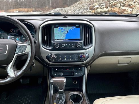 Used 2018 GMC Canyon SLT w/ Driver Alert Package image 29