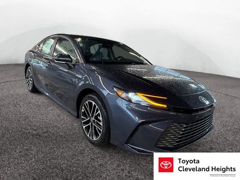 New 2026 Toyota Camry XLE AWD/4WD image 3