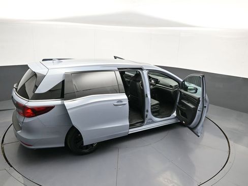 Used 2024 Honda Odyssey Sport image 47