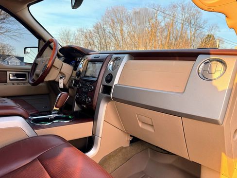 Used 2014 Ford F150 King Ranch w/ King Ranch Luxury Package image 23