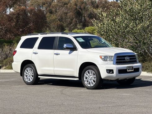 Used 2016 Toyota Sequoia Platinum AWD/4WD image 8