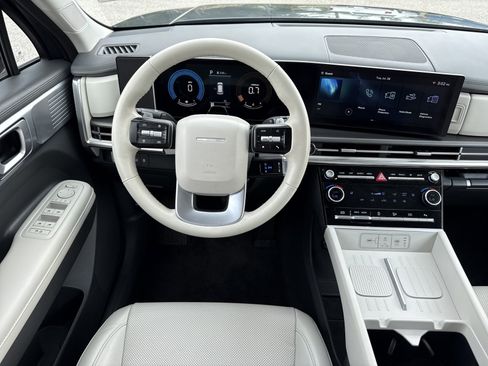 Certified 2026 Hyundai Santa Fe SEL FWD image 17