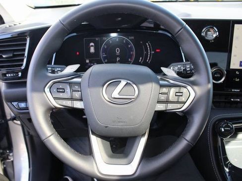 Certified 2025 Lexus NX 250 FWD image 16