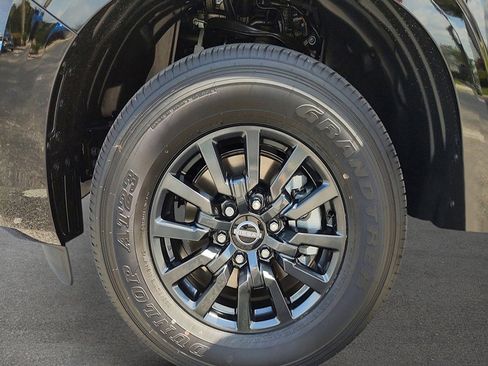 New 2026 Nissan Armada SV image 9