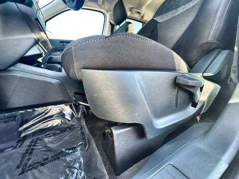 Certified 2025 Ford Maverick XL w/ Equipment Group 102A image 14