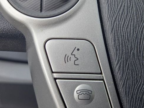Used 2012 Toyota Prius Three w/ Solar Roof Pkg FWD image 26