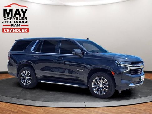 Used 2024 Chevrolet Tahoe LT w/ LT Signature Package RWD image 2