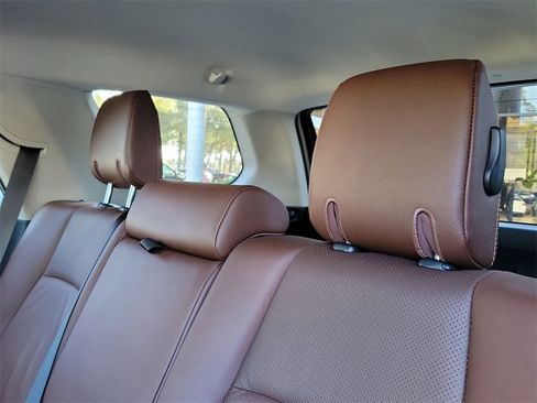 Used 2024 Toyota 4Runner Limited image 16