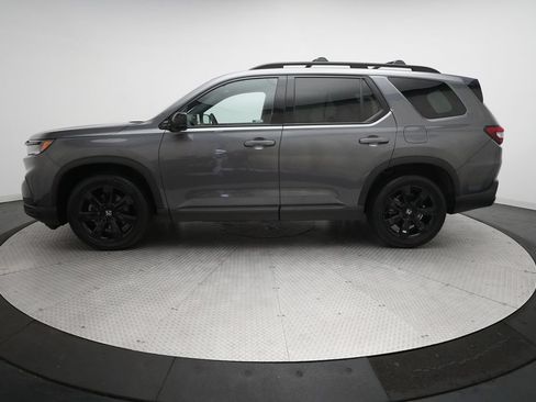 Certified 2025 Honda Pilot Black Edition image 25