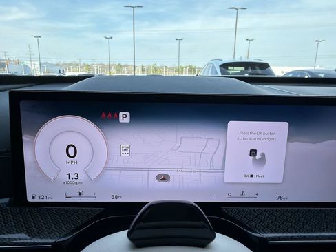 New 2026 Genesis GV80 3.5T e-SC AWD/4WD image 10