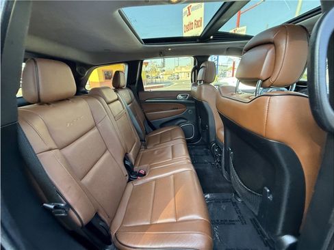 Used 2016 Jeep Grand Cherokee Summit w/ Platinum Series Group image 29