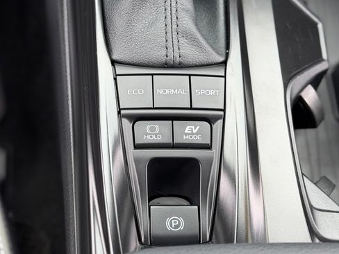 Used 2026 Toyota Camry SE w/ Convenience Package AWD/4WD image 20