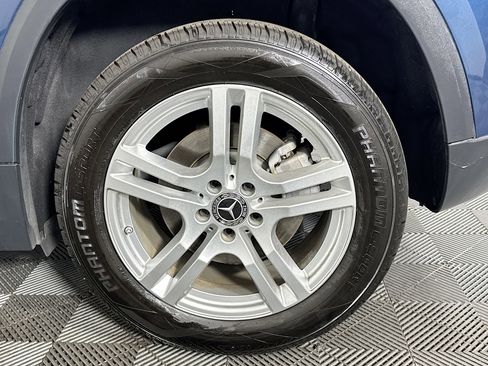 Used 2022 Mercedes-Benz GLA 250 w/ Premium Package image 35