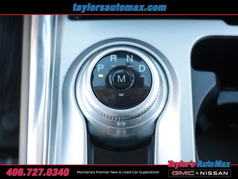 Used 2020 Ford Explorer Platinum w/ Premium Technology Package AWD/4WD image 23