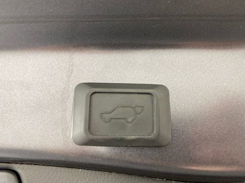 Certified 2024 Toyota RAV4 XLE Premium image 31