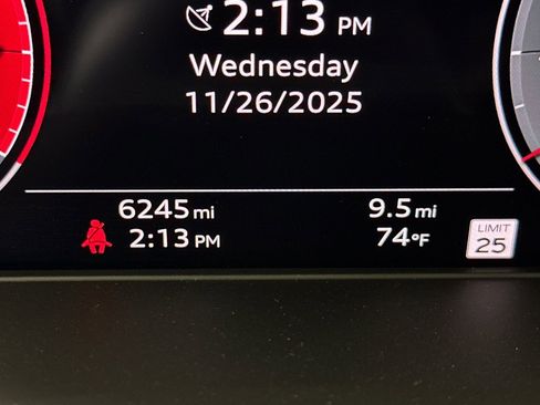 Used 2024 Audi SQ5 Premium Plus w/ Premium Plus Package image 23