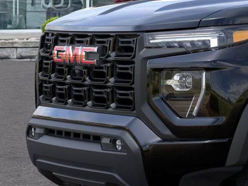 New 2026 GMC Canyon Elevation AWD/4WD image 13