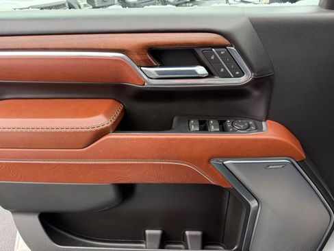 Used 2024 GMC Sierra 3500 Denali Ultimate image 38